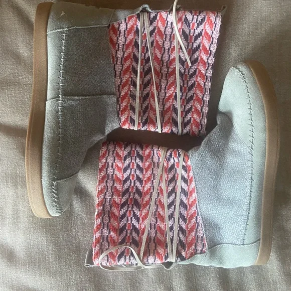 Toms Nepal Boots Grey Suede Chevron 10014078 Women's 12 - Picture 2 of 6